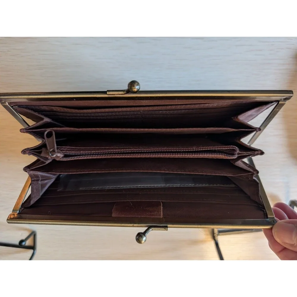 Vintage Women's Wallet & Coin Purse Lot – Isaac Mizrahi, Clutch Wallet,  & more